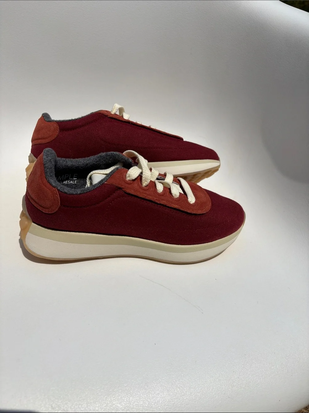 Allbirds Varsity, Women’s size7, Maroon Red Lace-Up Sneakers, new condition